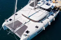 2022 Lagoon 42
