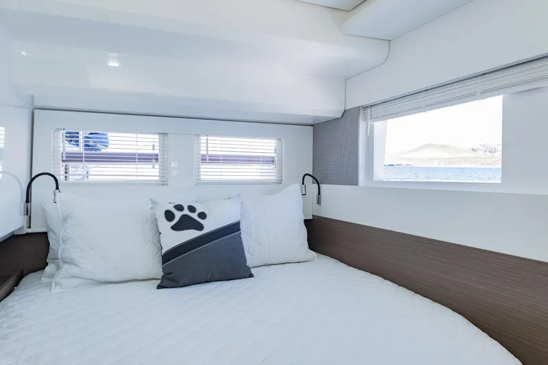 Mabinti Yacht Photos Pics Luxurious cabin interior of 2024 Leopard 40 Powercat with ocean view.