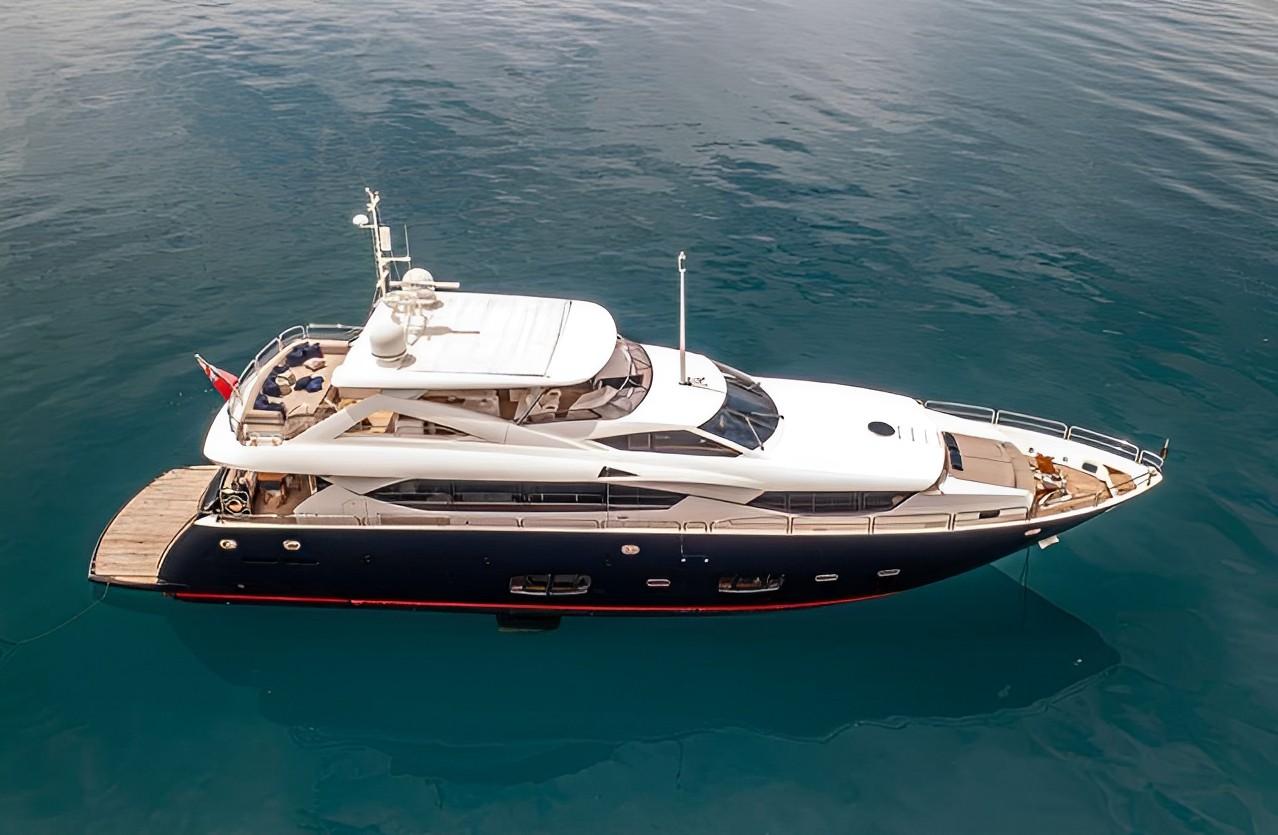 yacht 30m occasion