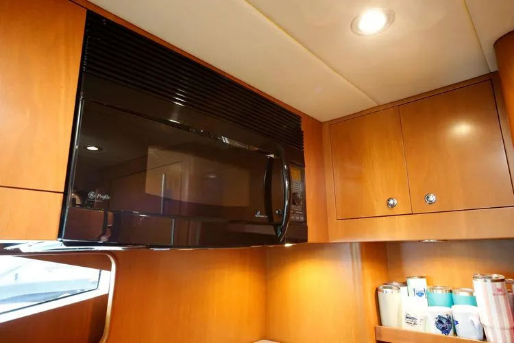 Southern Lady Yacht Photos Pics 2006 Horizon E73 - Image 34