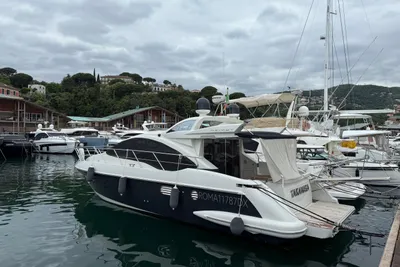 Azimut 43S