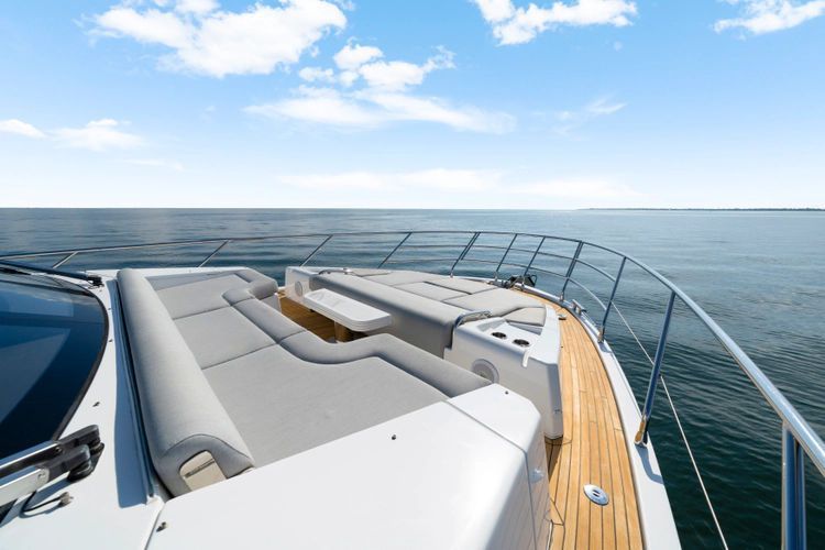 2023 Azimut 60 