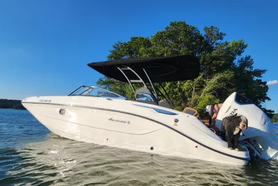 Hurricane SunDeck 2600 OB