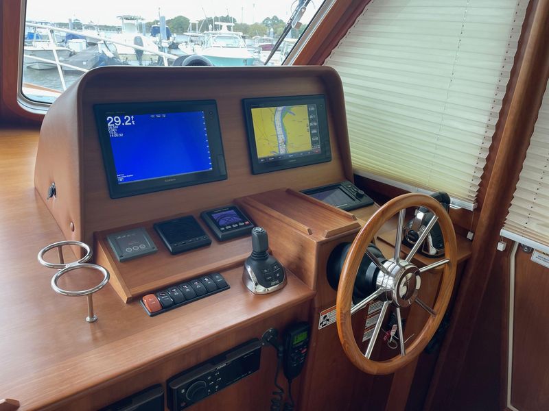 2015 Sabre 42 Salon Express