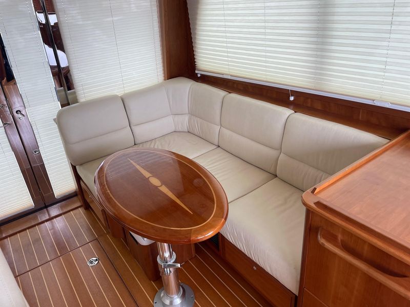 2015 Sabre 42 Salon Express