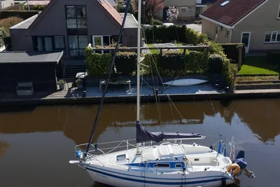 2005 Tes TES 678