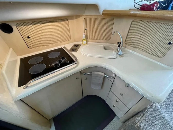 Out Numbered Yacht Photos Pics 