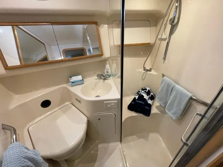 Out Numbered Yacht Photos Pics 