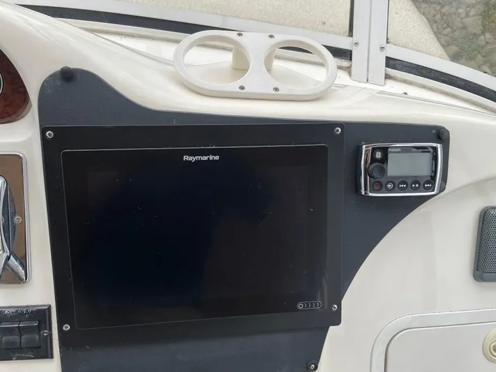 Out Numbered Yacht Photos Pics 