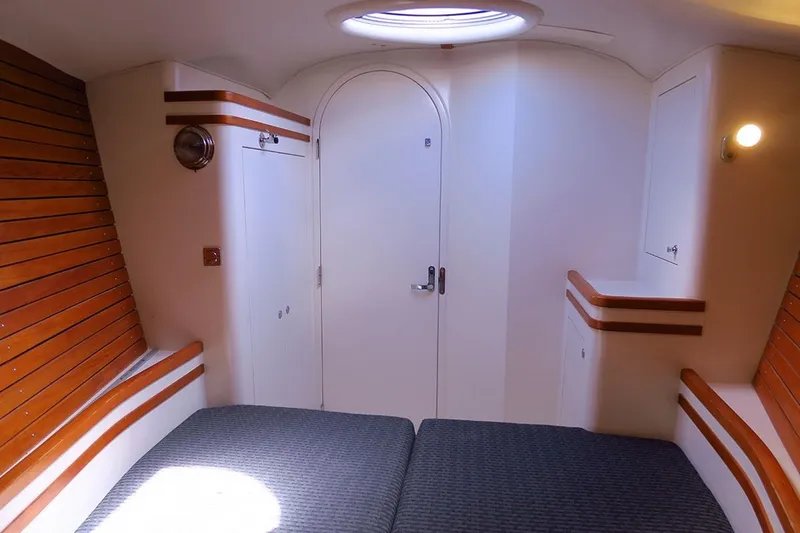 Rossa Yacht Photos Pics 