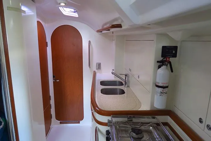 Rossa Yacht Photos Pics 