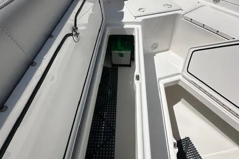 Plan Sea Yacht Photos Pics 2019 Everglades 295 Center Console