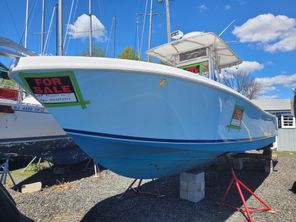 1995 Mako 282 Center Console