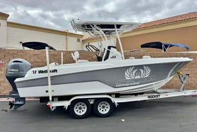 Wellcraft 222 Scarab Offshore