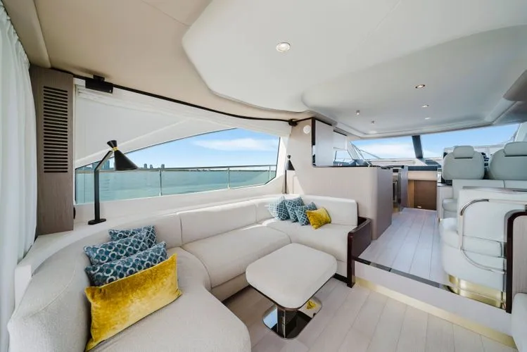 Our Trade Yacht Photos Pics 2023 Azimut 60 Fly - Image 9