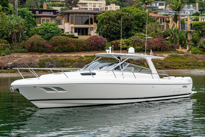 P A N D E M I C Yacht Photos Pics 