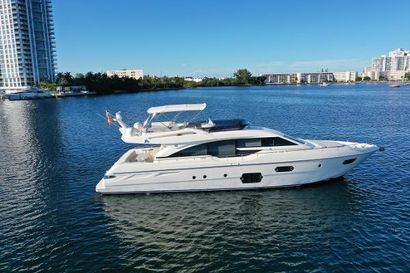 2013 69' Ferretti Yachts-690 Aventura, FL, US
