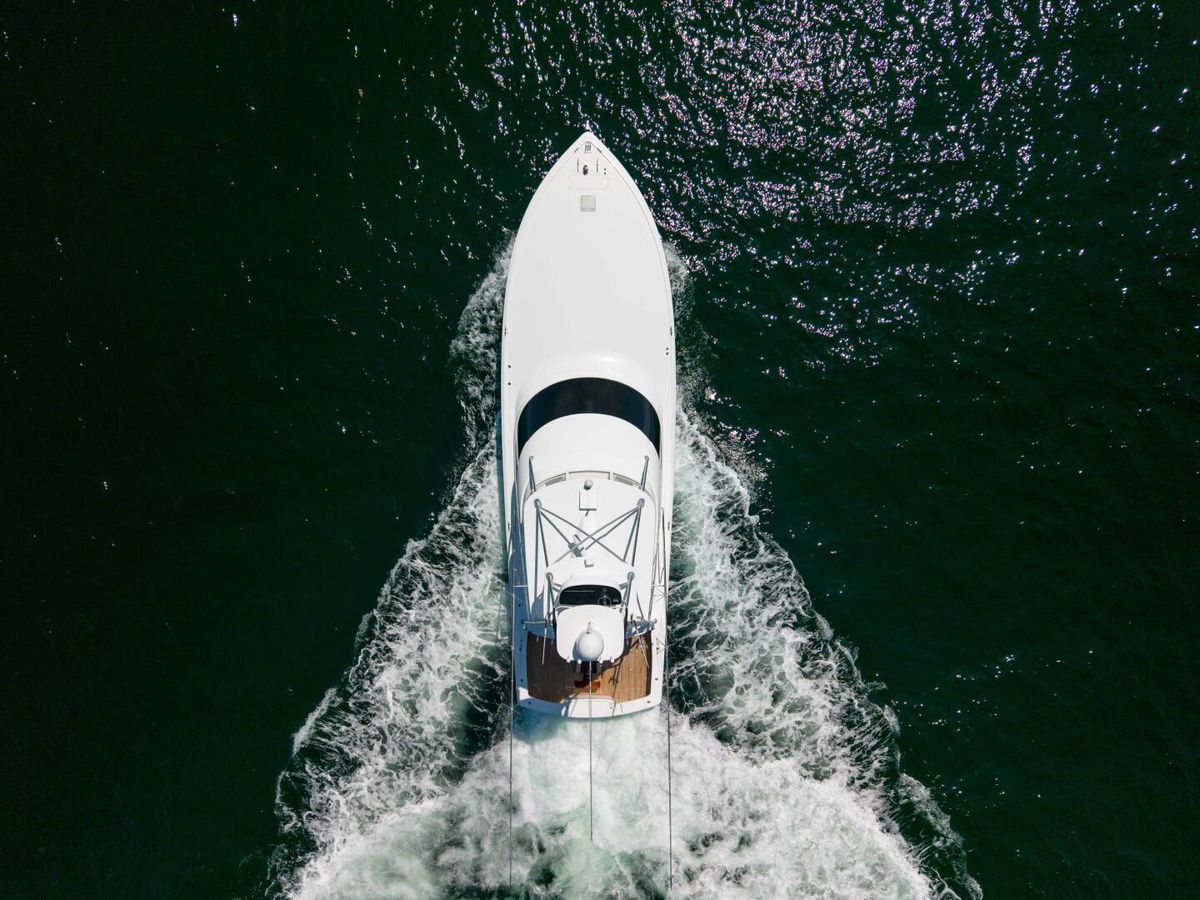 2018 Viking 62 