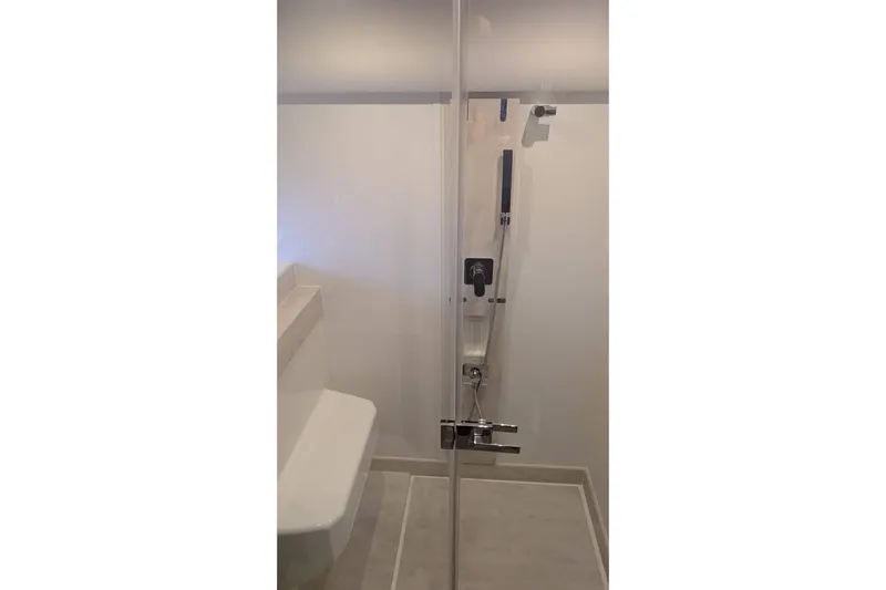  Yacht Photos Pics Modern shower in 2022 Prestige 590 yacht bathroom.