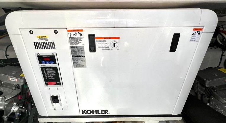 2015-45-cruisers-yachts-45-cantius