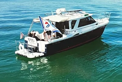 2017 Cutwater C-28 Deluxe