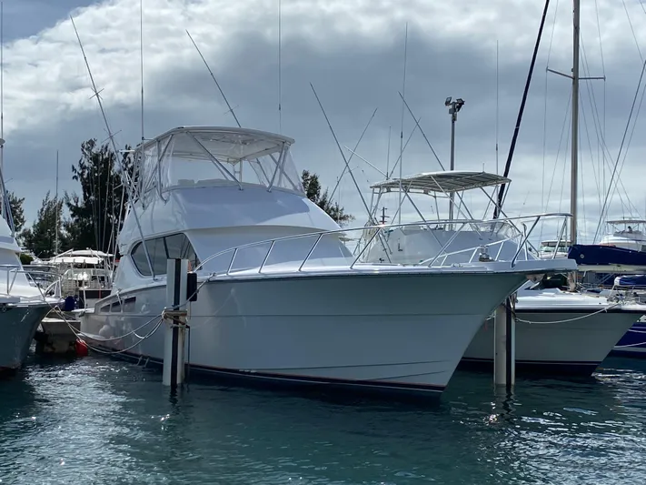 Ayayai Yacht Photos Pics 