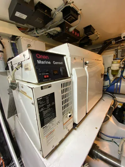 Ayayai Yacht Photos Pics 