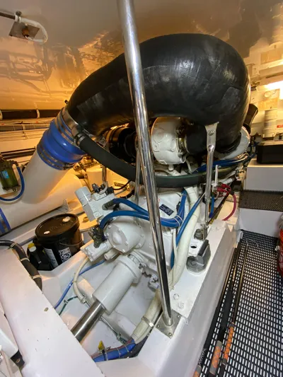 Ayayai Yacht Photos Pics 