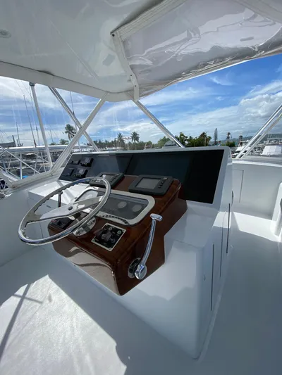 Ayayai Yacht Photos Pics 