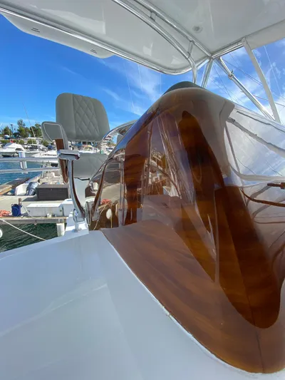 Ayayai Yacht Photos Pics 