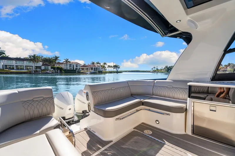  Yacht Photos Pics Luxurious 2020 Sea Ray 400 SLX Outboard boat interior with waterfront view.