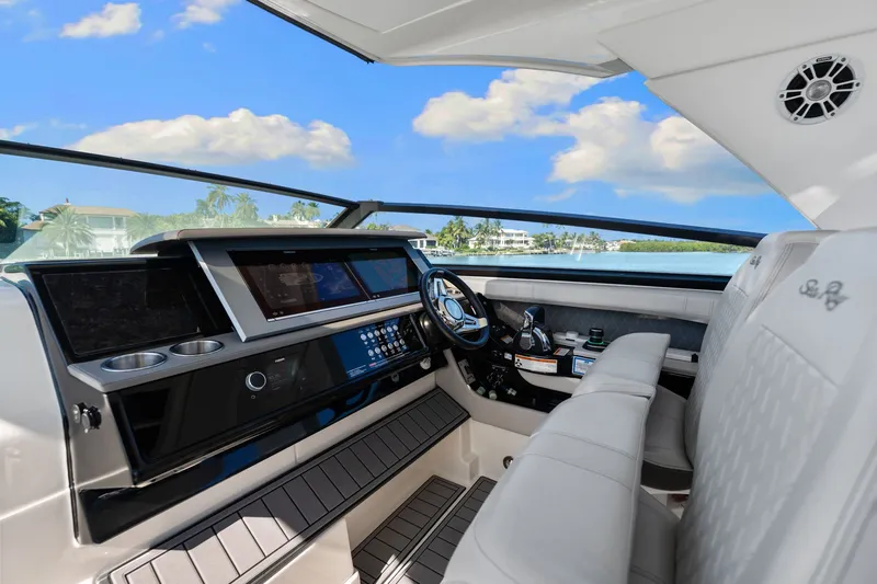  Yacht Photos Pics Interior of 2020 Sea Ray 400 SLX Outboard with modern cockpit.