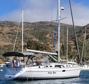 2018 Catalina 385