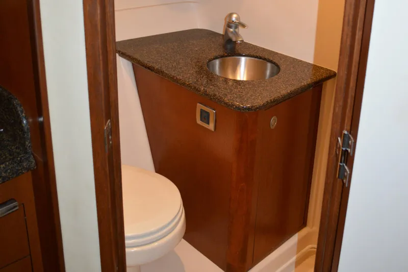 Boatox Yacht Photos Pics 