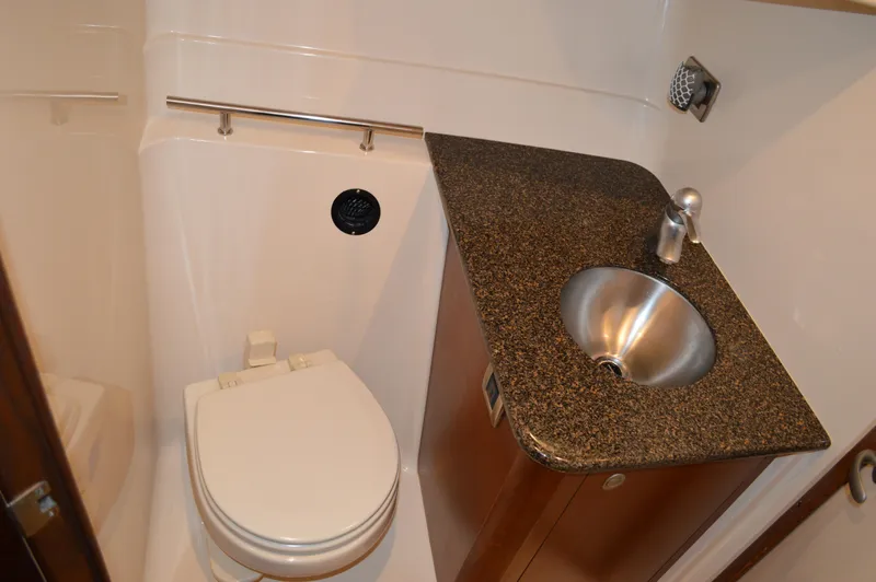 Boatox Yacht Photos Pics 