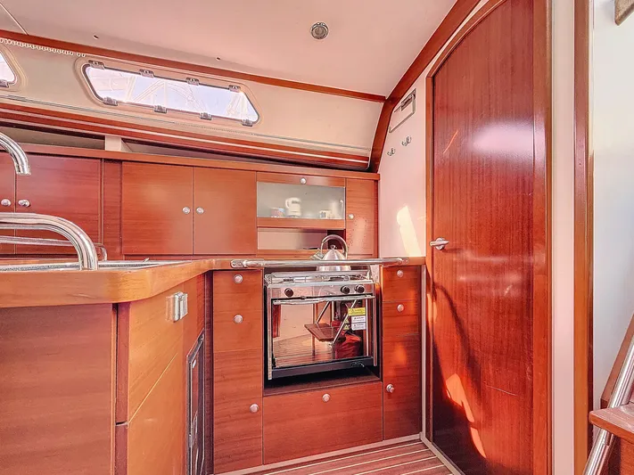  Yacht Photos Pics Hanse 400 2006