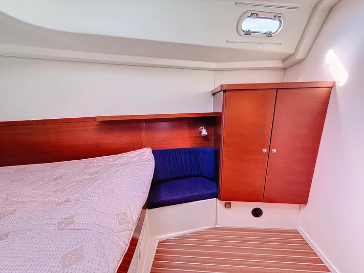  Yacht Photos Pics Hanse 400 2006