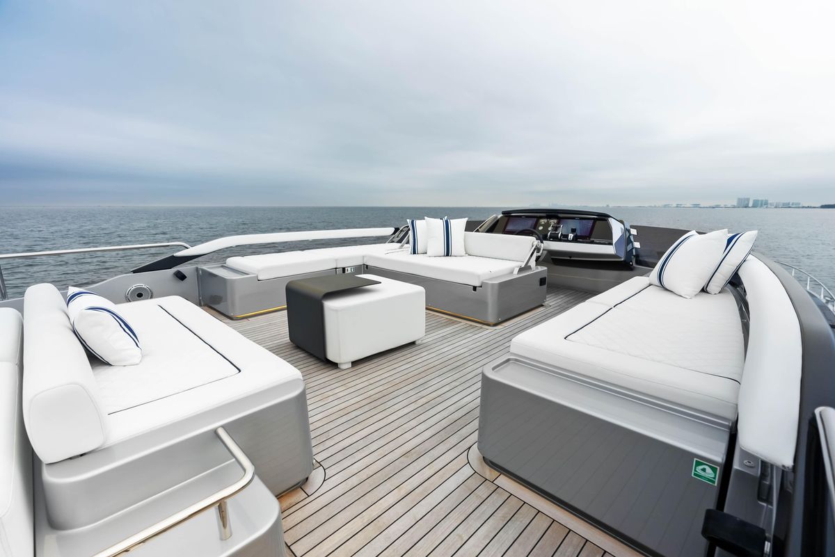 2021 Riva 88 