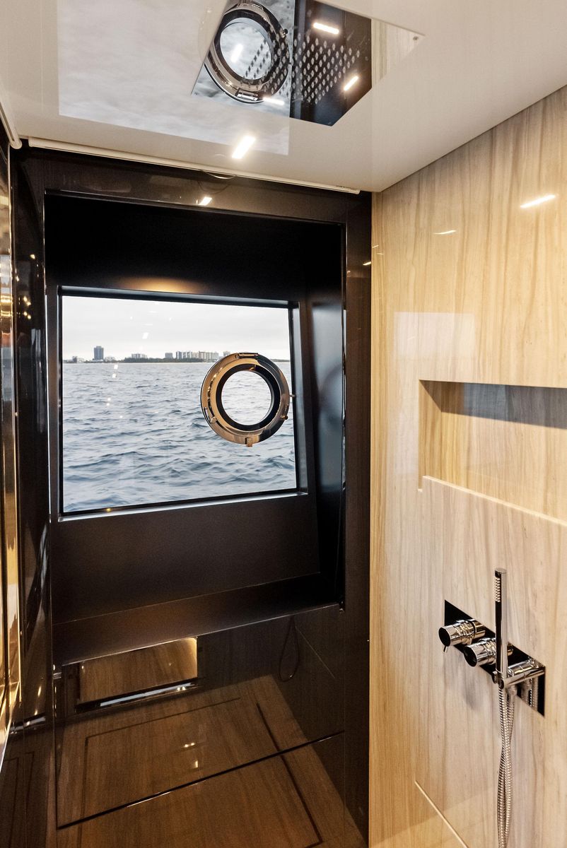2021 Riva 88 