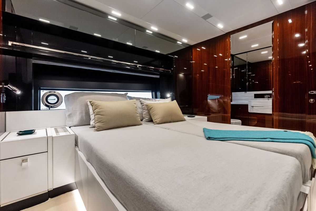 2021 Riva 88 