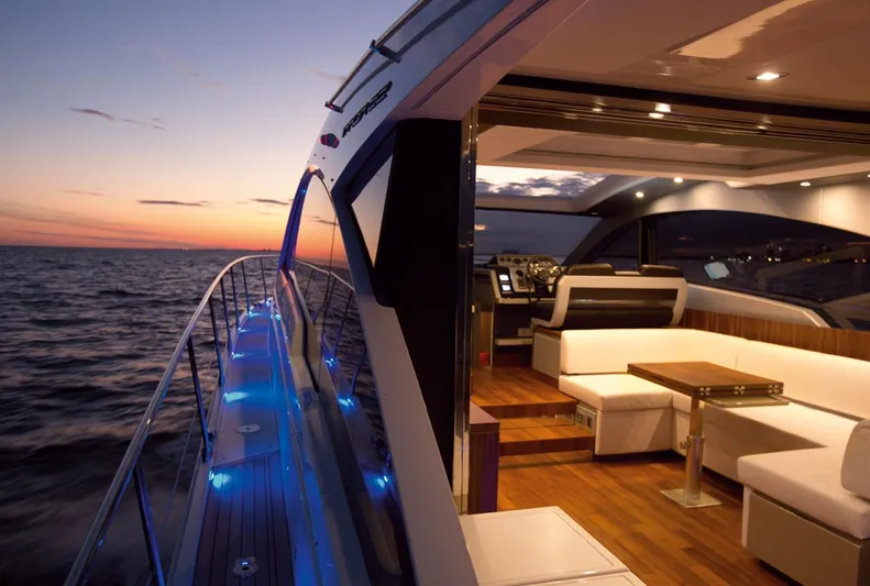  Yacht Photos Pics Fairline Targa 62 GT &ndash; Sunset on the Deck
