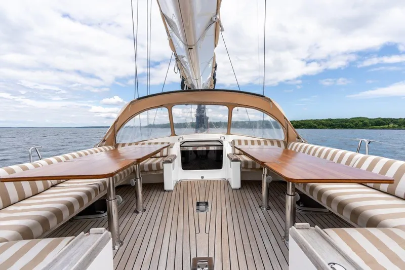 White Rhino Yacht Photos Pics 