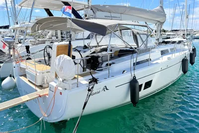 2019 Hanse 548
