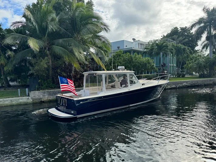 Joy! Yacht Photos Pics 2005 MJM 34z Downeast JOY!