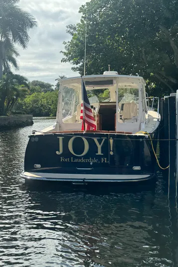 Joy! Yacht Photos Pics 2005 MJM 34z Downeast JOY!