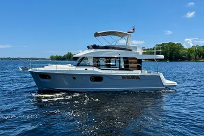 Beneteau Swift Trawler 41 Fly