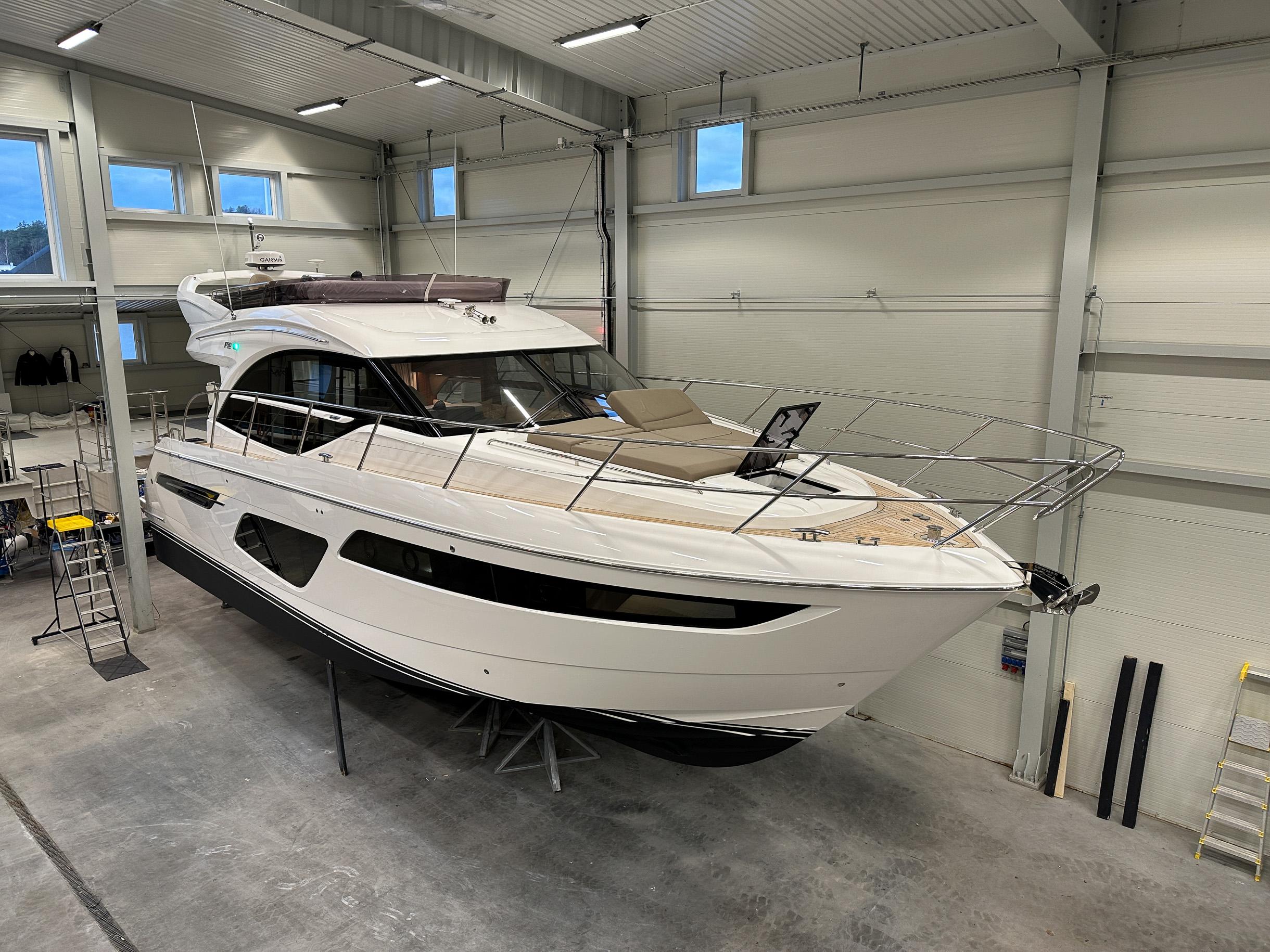 2019 Princess F50 Flybridge for sale - YachtWorld