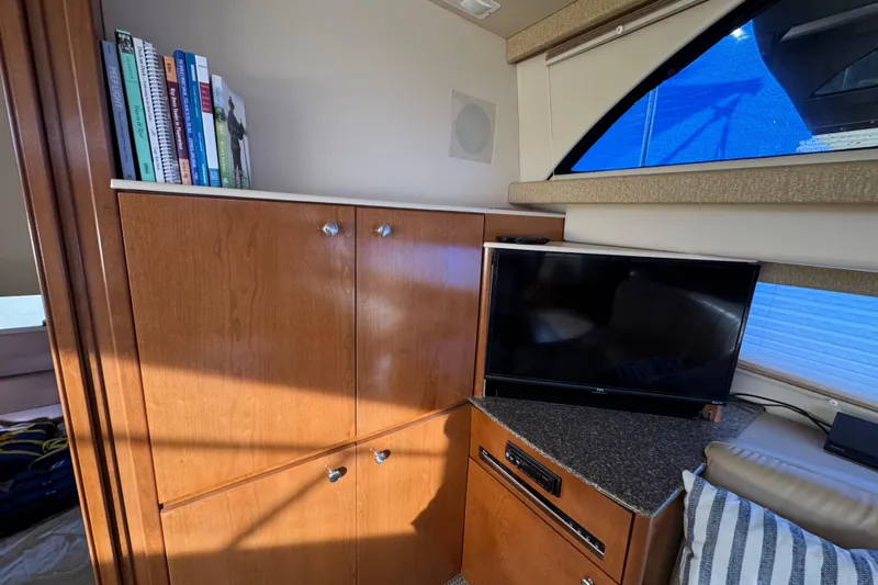 Comfort Zone Yacht Photos Pics 