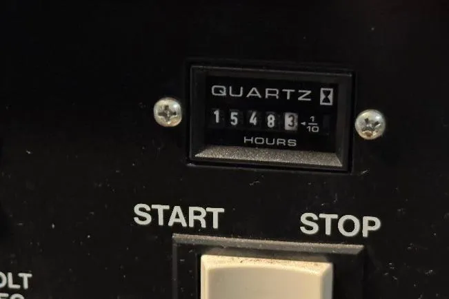 Comfort Zone Yacht Photos Pics Hour meter showing 1548.3 hours on a 2005 Meridian 368 Motoryacht.