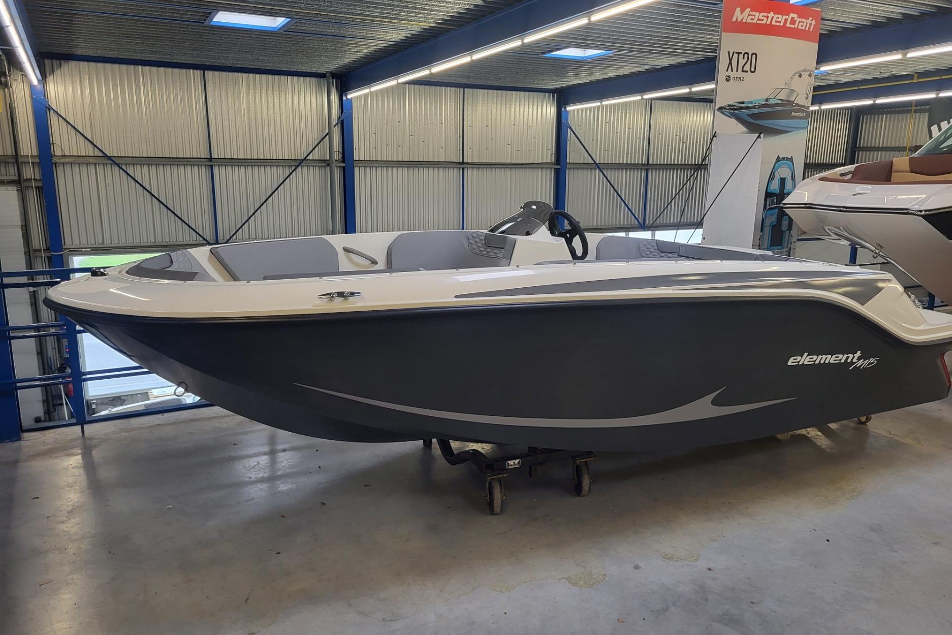 2023 Bayliner Element M15